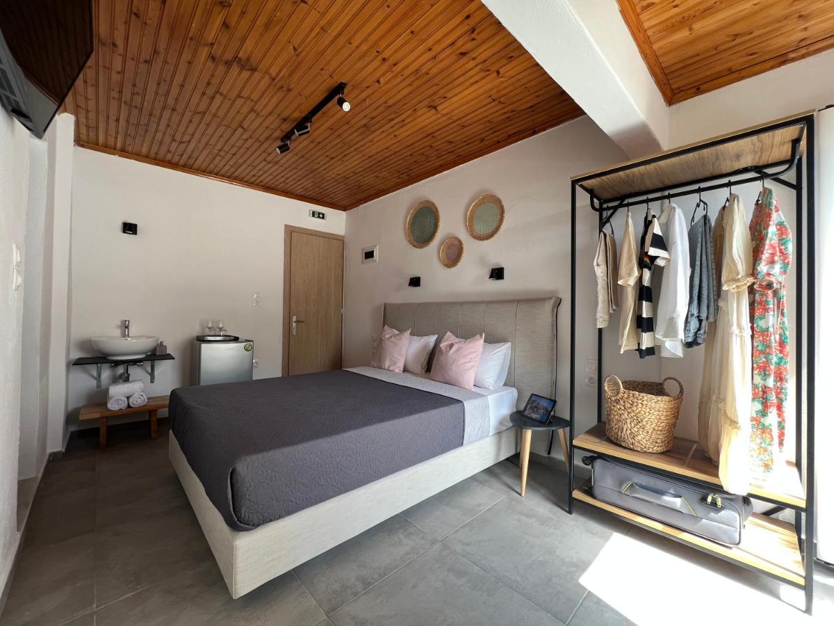 Australia Hotel Skiathos Town Ngoại thất bức ảnh