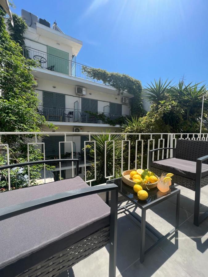 Australia Hotel Skiathos Town Ngoại thất bức ảnh