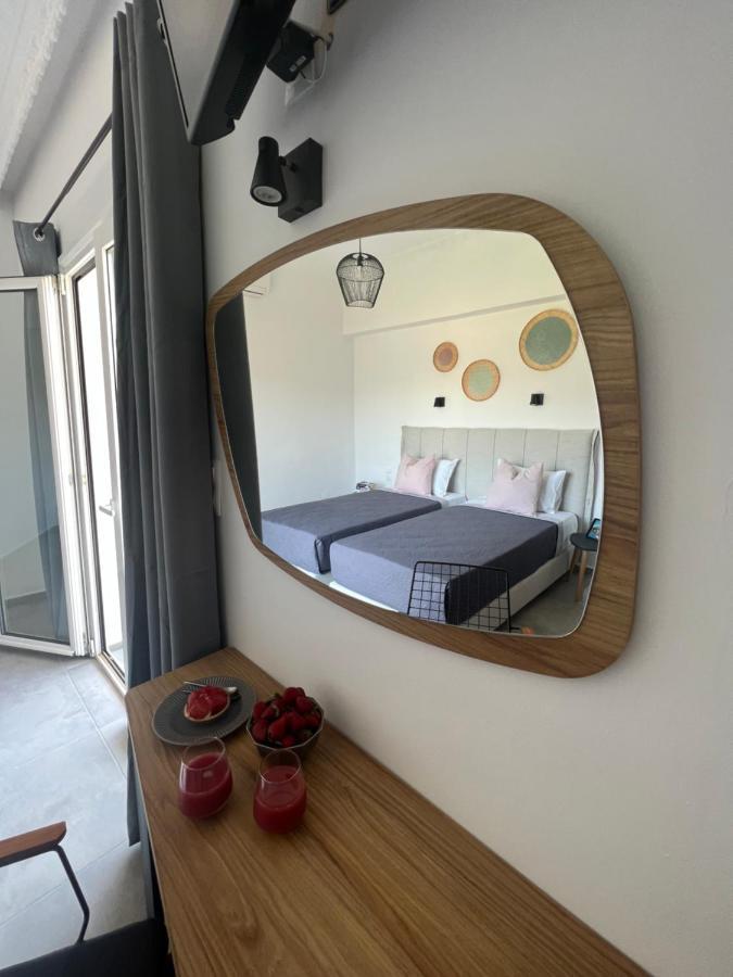 Australia Hotel Skiathos Town Ngoại thất bức ảnh