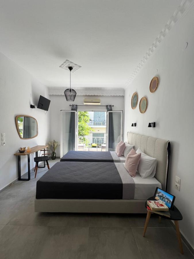 Australia Hotel Skiathos Town Ngoại thất bức ảnh