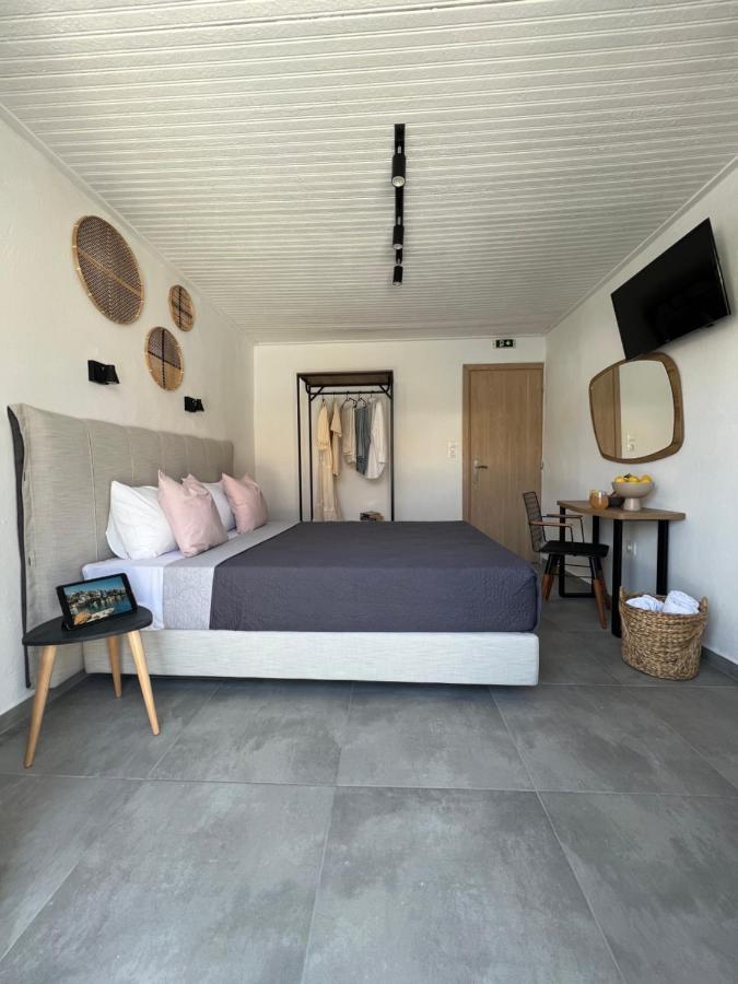 Australia Hotel Skiathos Town Ngoại thất bức ảnh